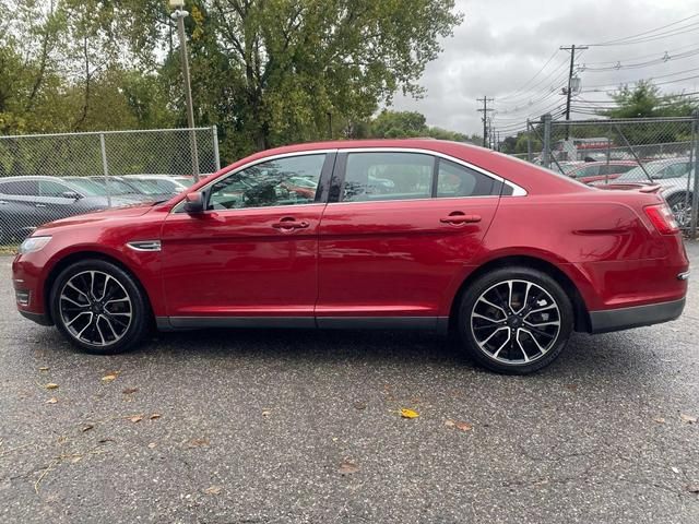 2017 Ford Taurus SEL