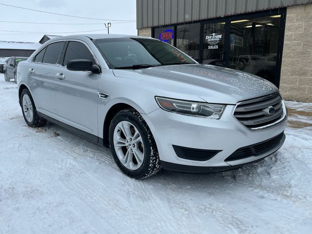 2017 Ford Taurus SE