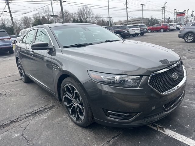 2017 Ford Taurus SHO