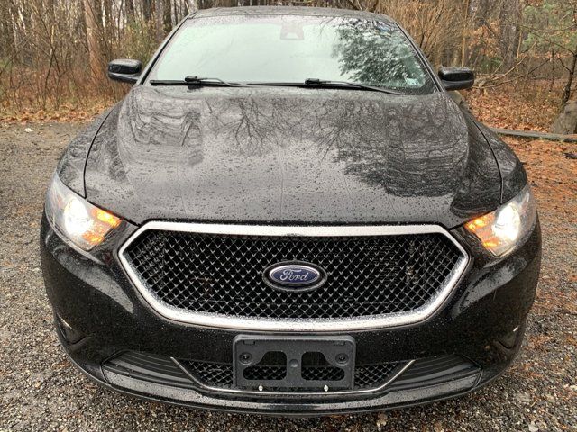 2017 Ford Taurus SHO