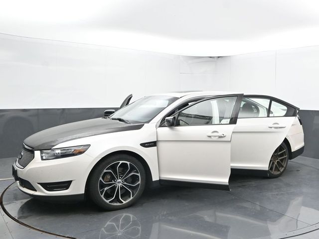 2017 Ford Taurus SHO