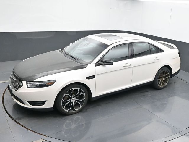 2017 Ford Taurus SHO