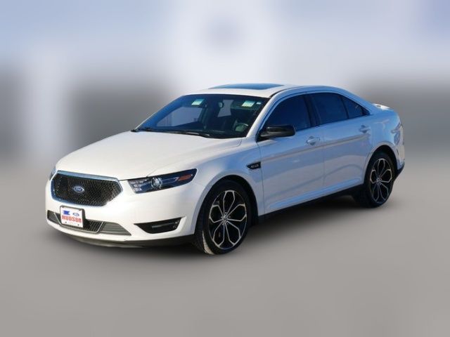 2017 Ford Taurus SHO