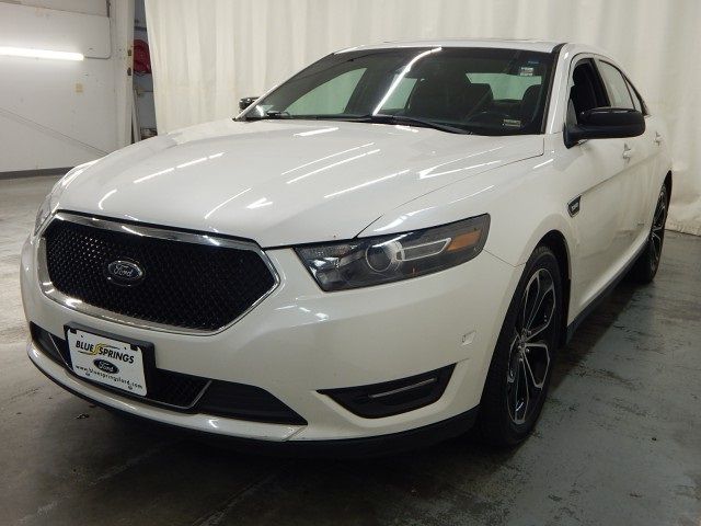 2017 Ford Taurus SHO