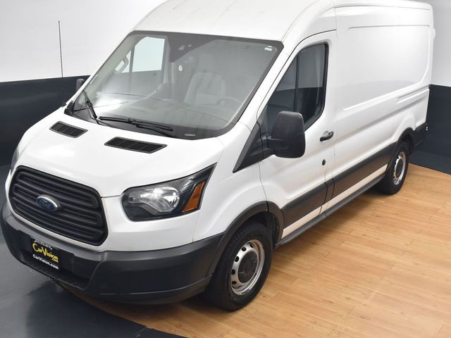 2017 Ford Transit Base