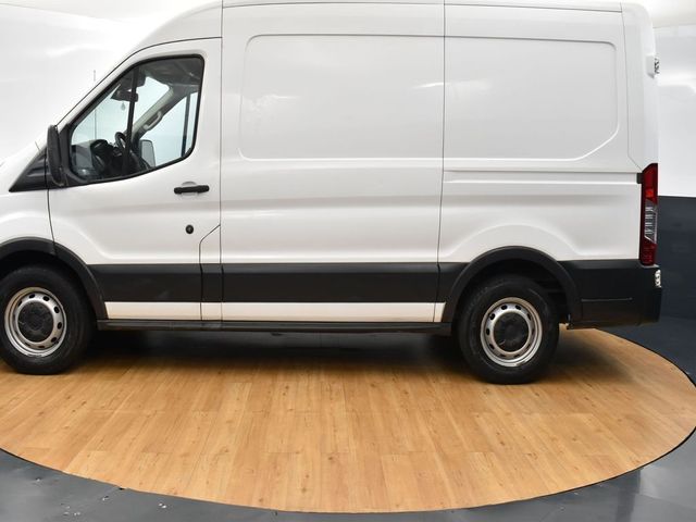 2017 Ford Transit Base