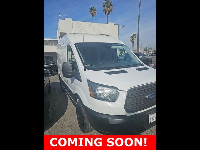 2017 Ford Transit Base