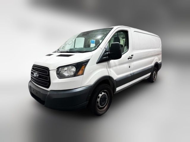 2017 Ford Transit Base