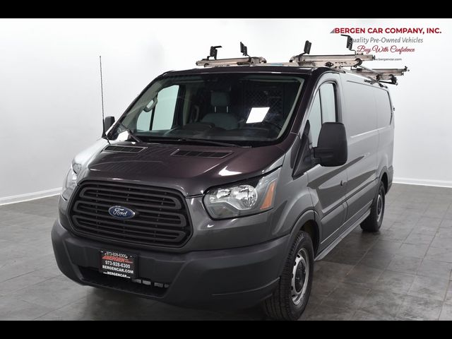 2017 Ford Transit Base