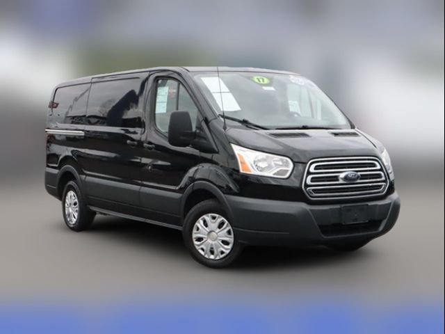 2017 Ford Transit Base