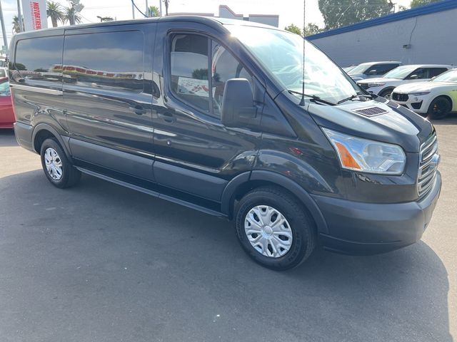 2017 Ford Transit Base