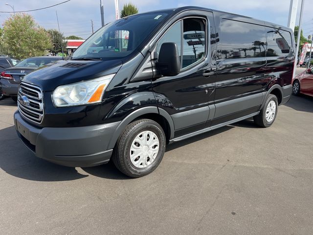 2017 Ford Transit Base