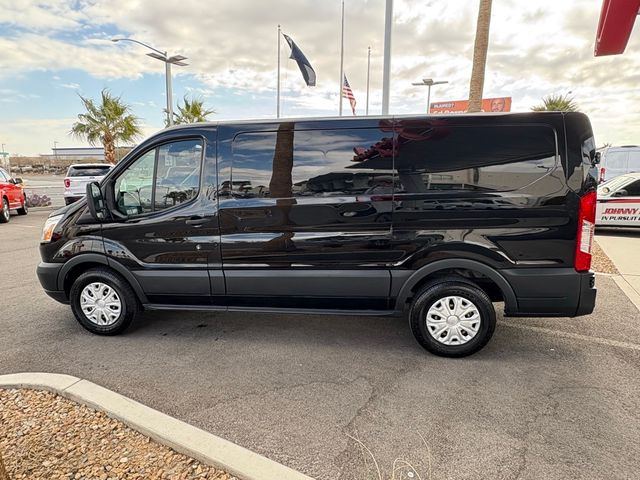 2017 Ford Transit Base