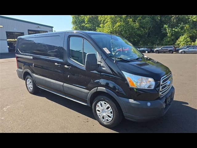 2017 Ford Transit Base