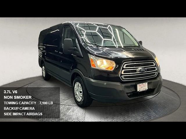 2017 Ford Transit Base