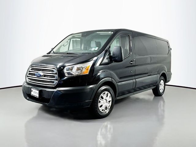 2017 Ford Transit Base