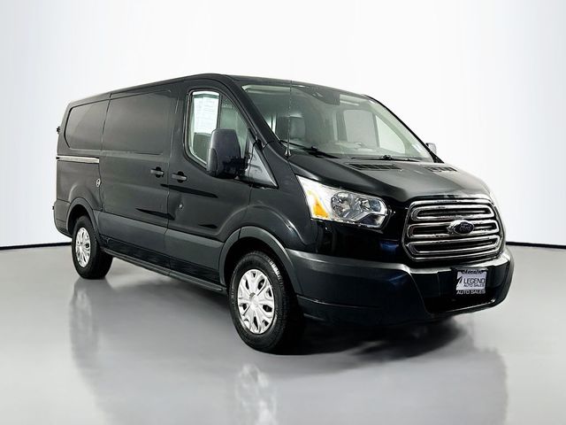 2017 Ford Transit Base