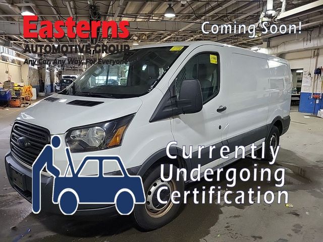2017 Ford Transit Base