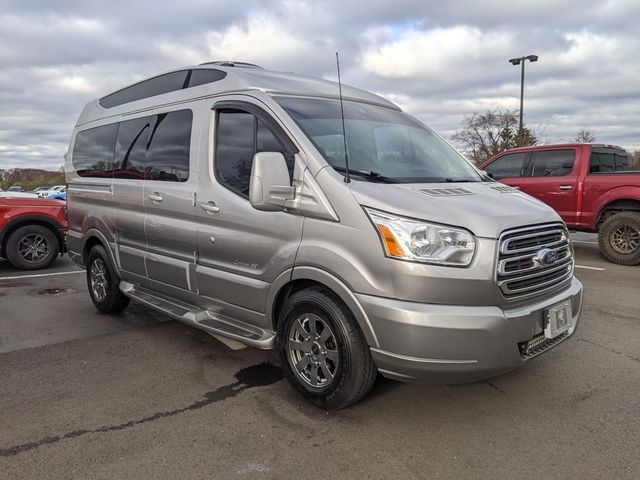 2017 Ford Transit Base