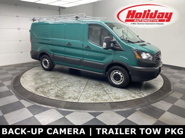 2017 Ford Transit Base