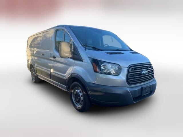 2017 Ford Transit Base