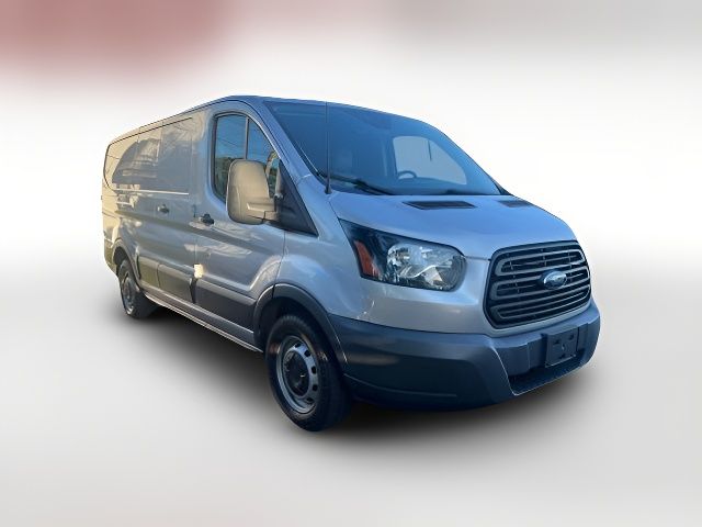 2017 Ford Transit Base