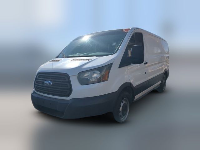 2017 Ford Transit Base