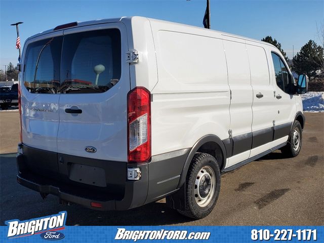 2017 Ford Transit Base