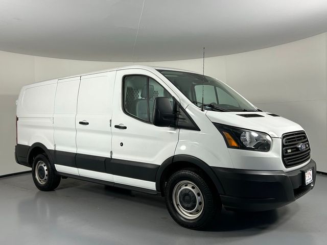 2017 Ford Transit Base