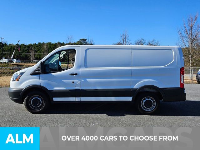 2017 Ford Transit Base