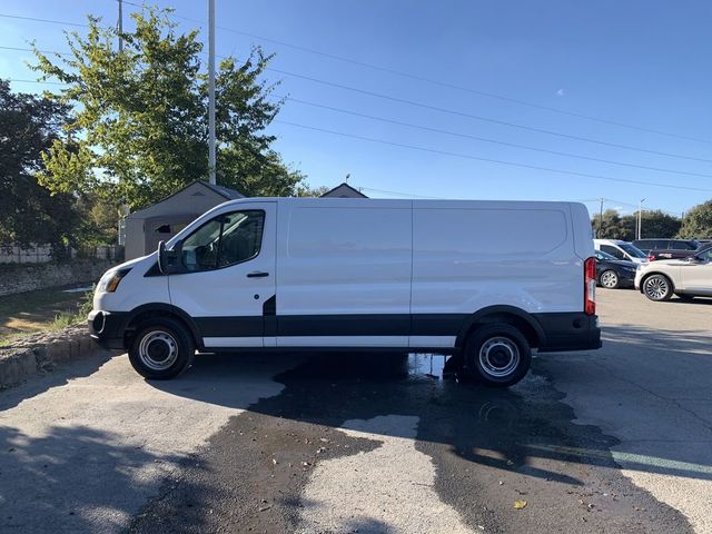 2017 Ford Transit Base