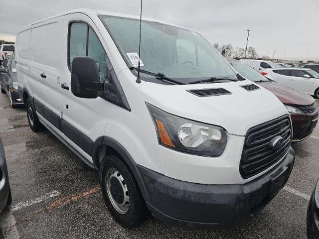 2017 Ford Transit Base