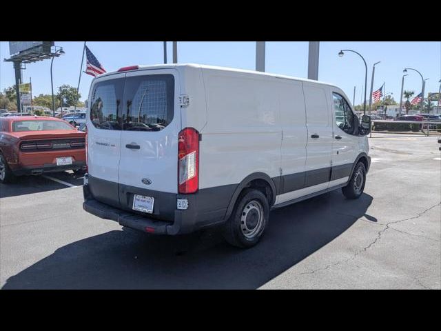 2017 Ford Transit Base