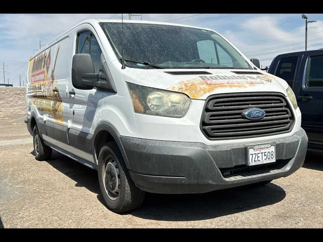 2017 Ford Transit Base