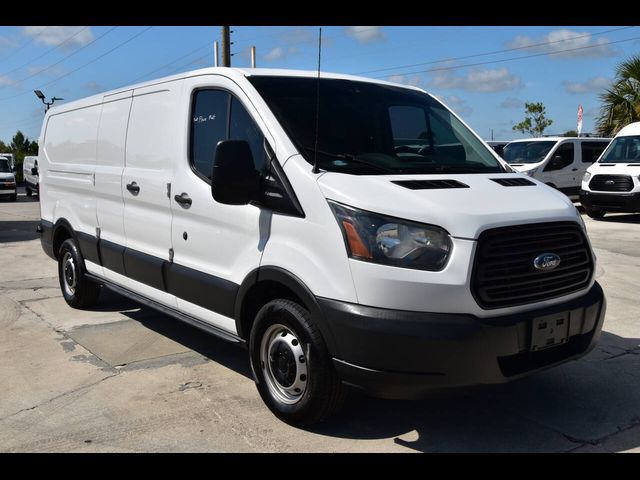 2017 Ford Transit Base