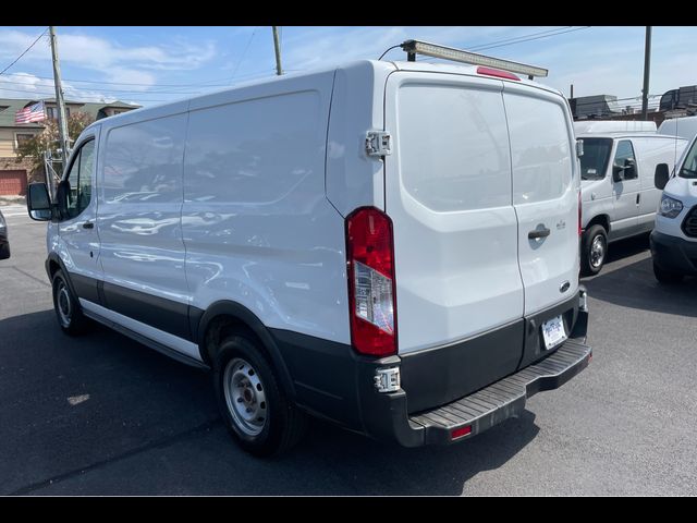 2017 Ford Transit Base