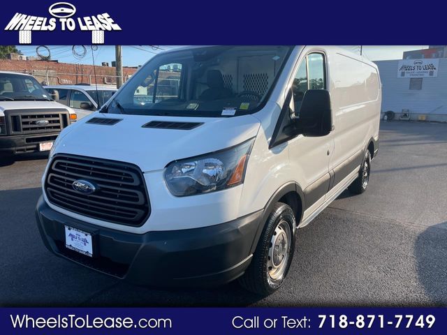 2017 Ford Transit Base