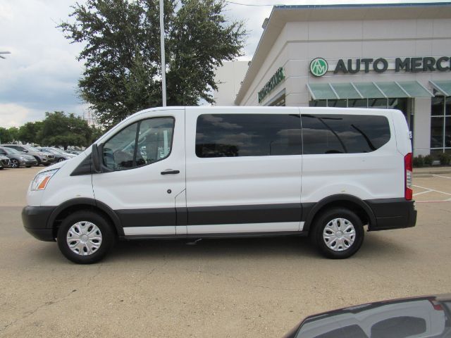 2017 Ford Transit XLT