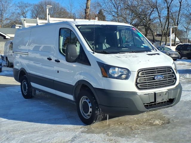 2017 Ford Transit Base