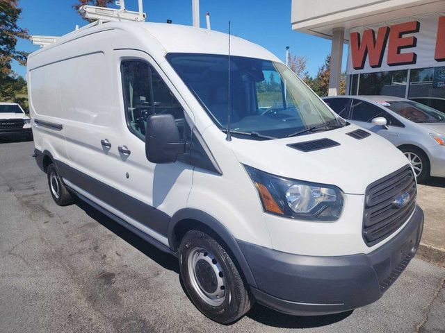 2017 Ford Transit Base