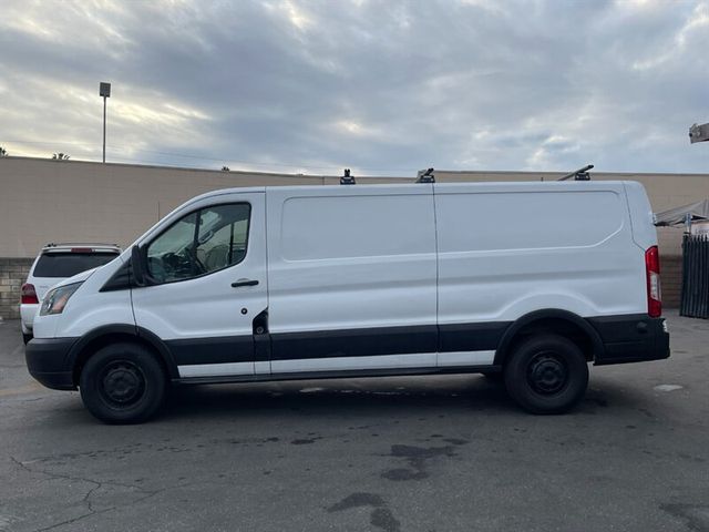 2017 Ford Transit Base