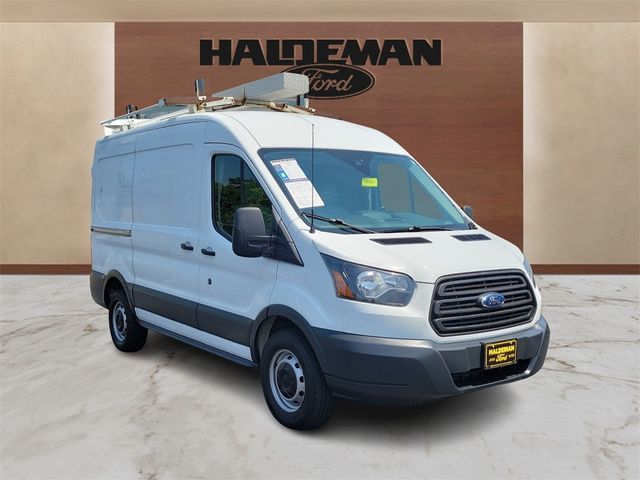 2017 Ford Transit Base