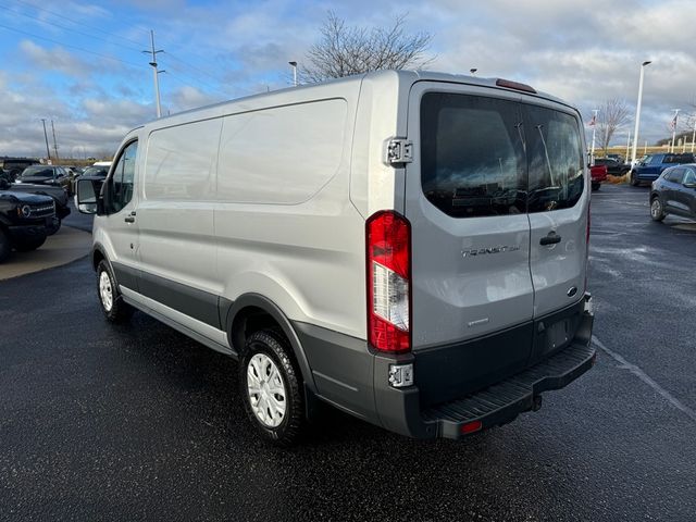 2017 Ford Transit Base