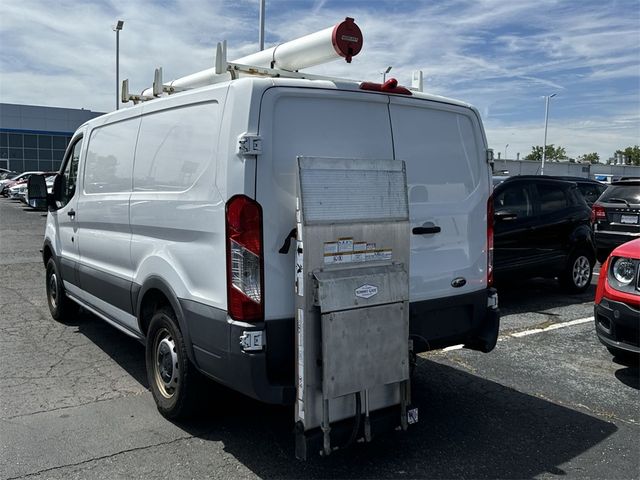 2017 Ford Transit Base