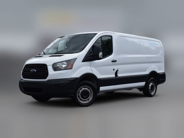 2017 Ford Transit Base