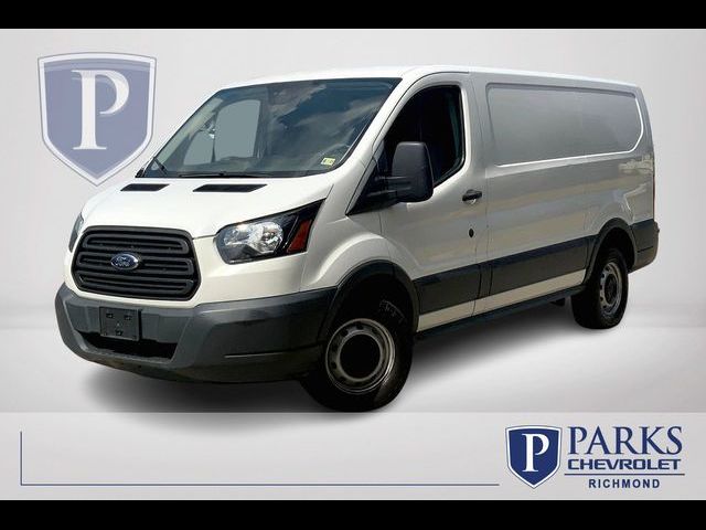 2017 Ford Transit Base