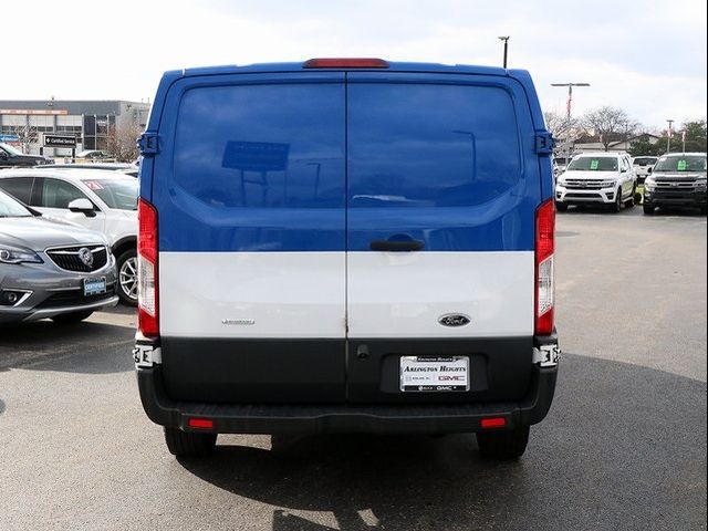 2017 Ford Transit Base