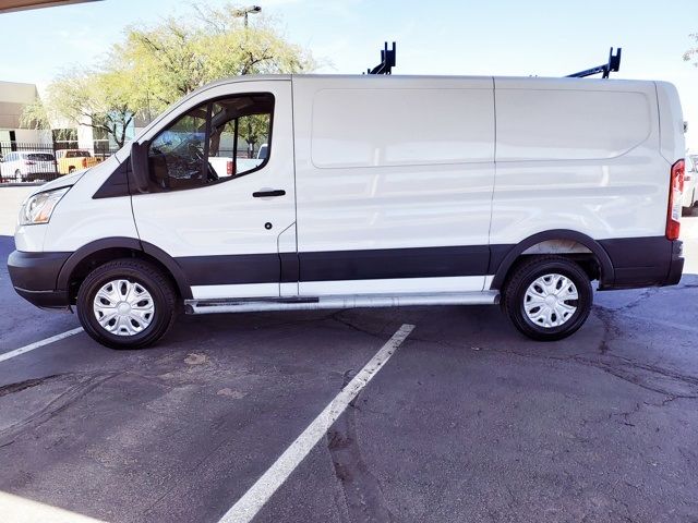 2017 Ford Transit Base