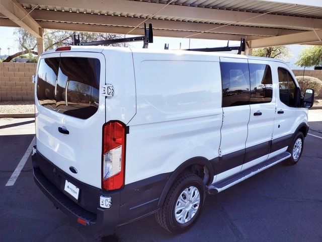 2017 Ford Transit Base