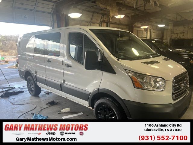 2017 Ford Transit Base